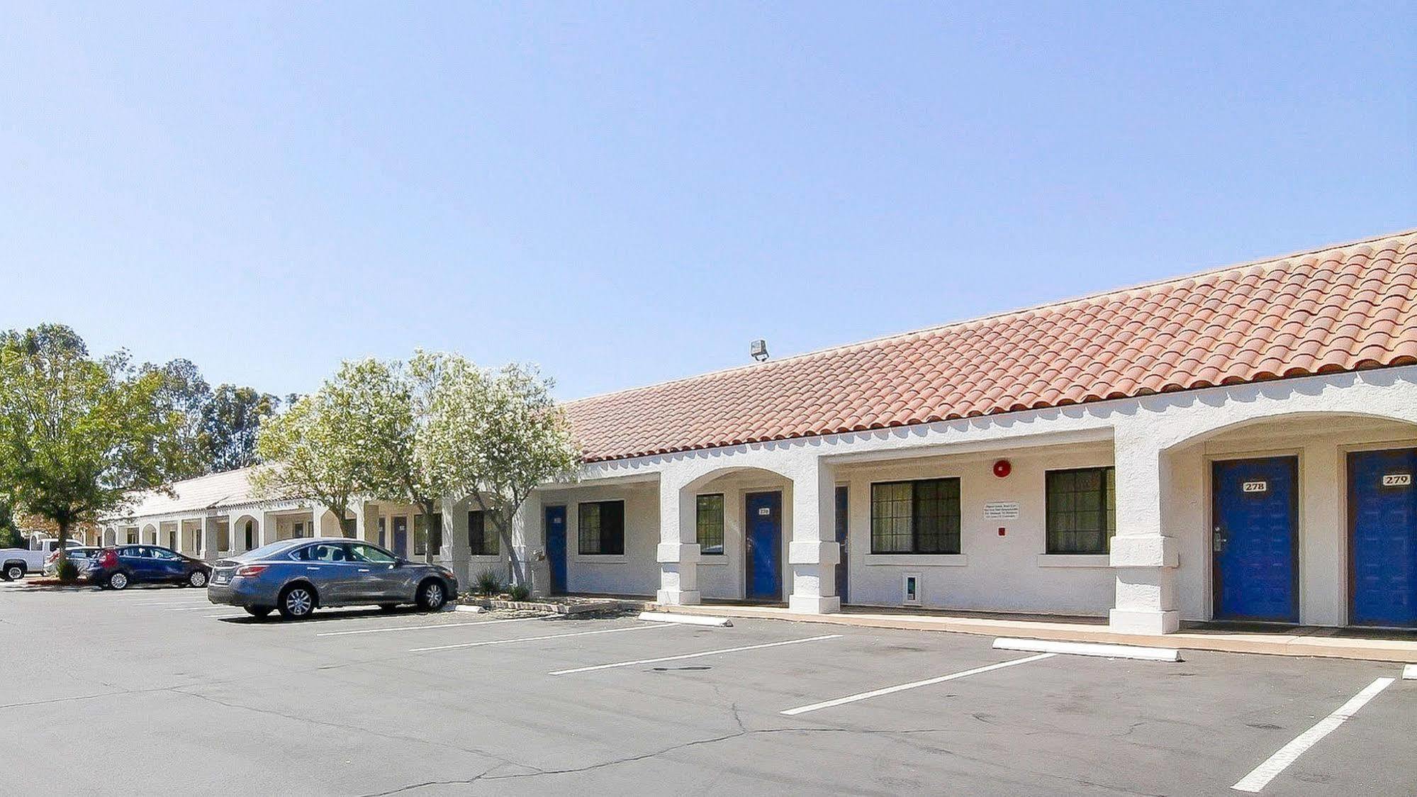 Motel 6-Thousand Oaks, Ca Newbury Park Extérieur photo